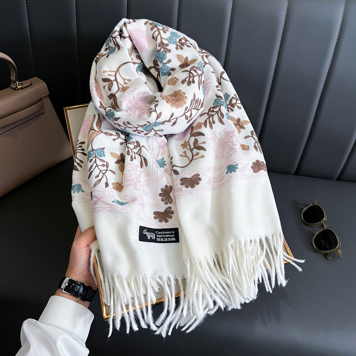 Новый зимний теплый кашемировы – обзор и цена Woven Scarf Blanket