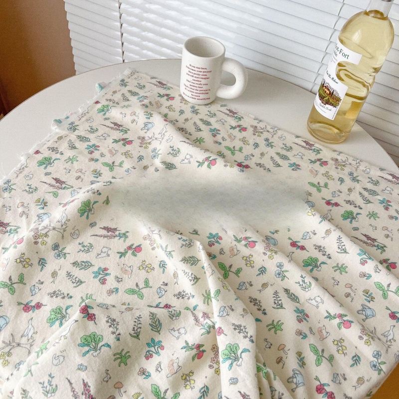 Ткани из вискозы с цветочным п – обзор и цена Woven Scarf Blanket